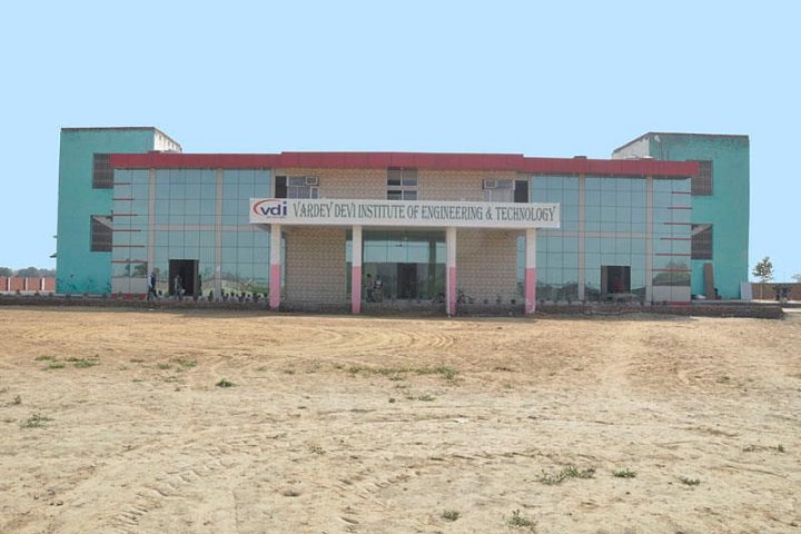 https://cache.careers360.mobi/media/colleges/social-media/media-gallery/2278/2021/8/18/Campus Full View of Vardey Devi Institute of Engineering and Technology Jind_Campus-View.jpg